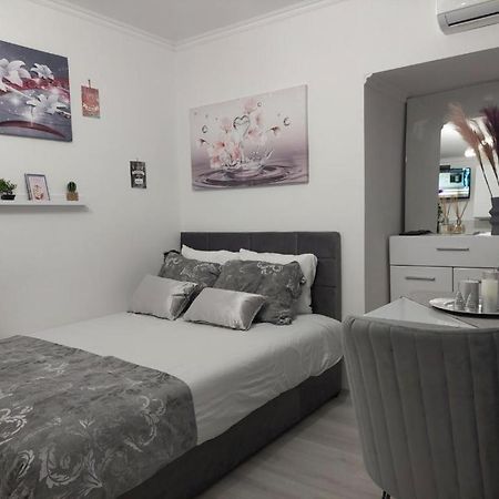 City Lux Square Apartment סקופיה מראה חיצוני תמונה